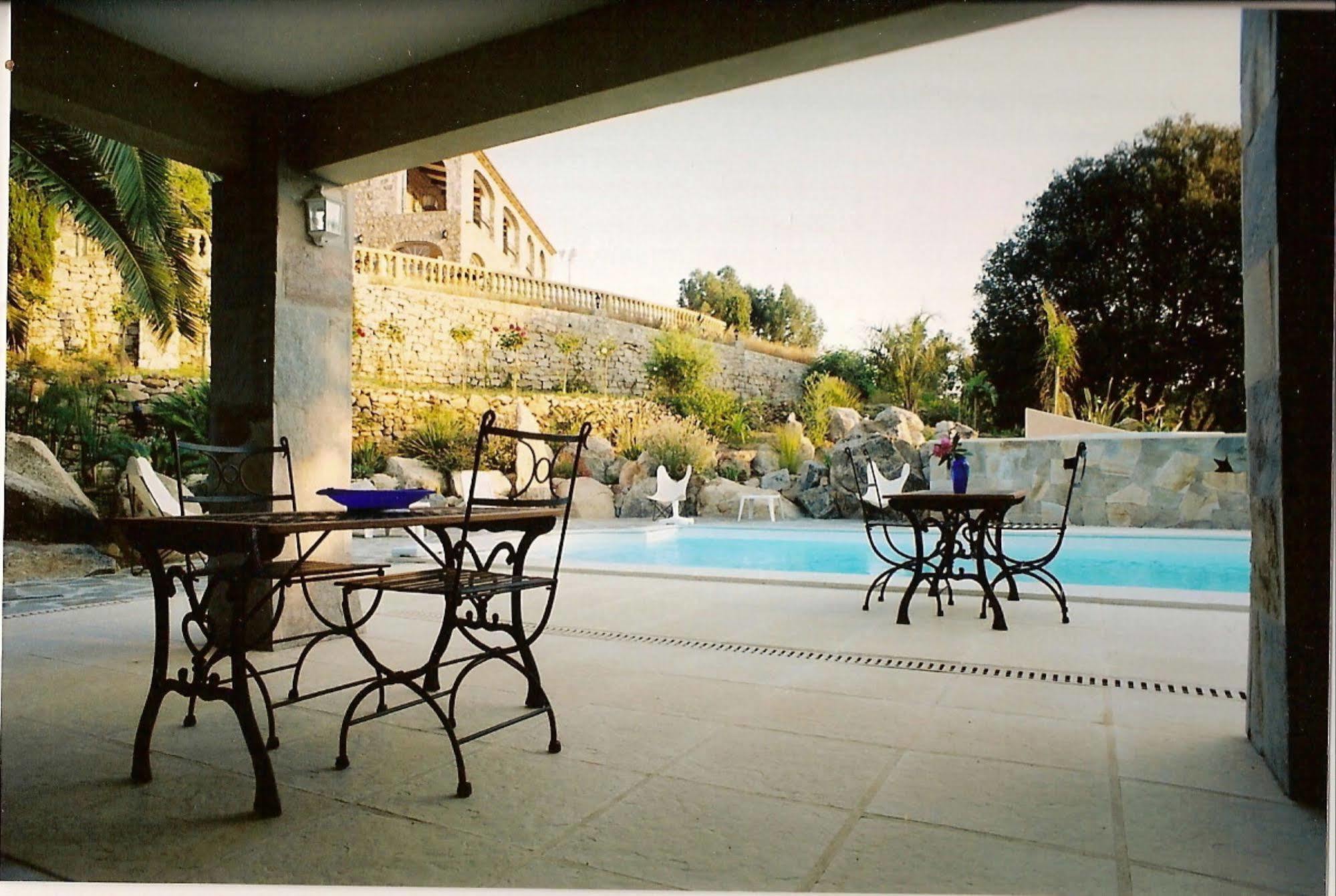 Bed and Breakfast The Manor Calvi  Exterior foto